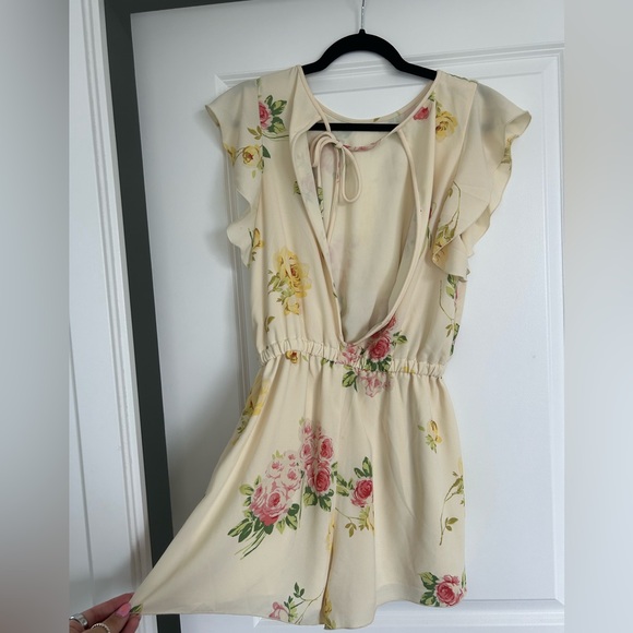 Wilfred Fleurette Romper Size Medium - Picture 3 of 6